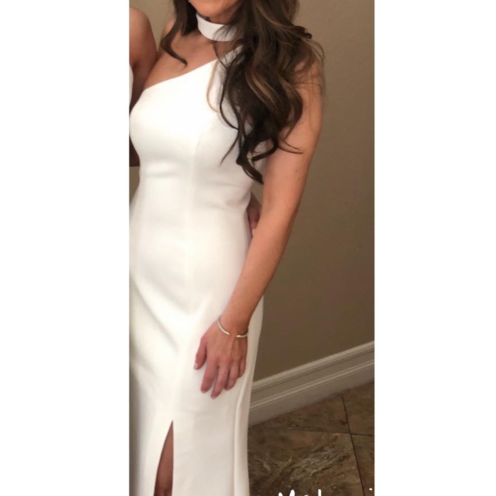 White BCBG dress - Picture 2 of 3